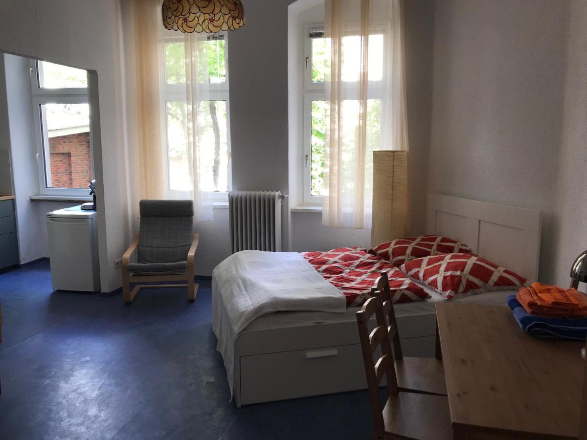 Klein App In Alt - Tegel Apartman Berlin Kültér fotó